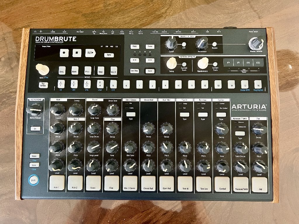 Arturia Drumbrute, Ophalen, Zo goed als nieuw, Overige merken