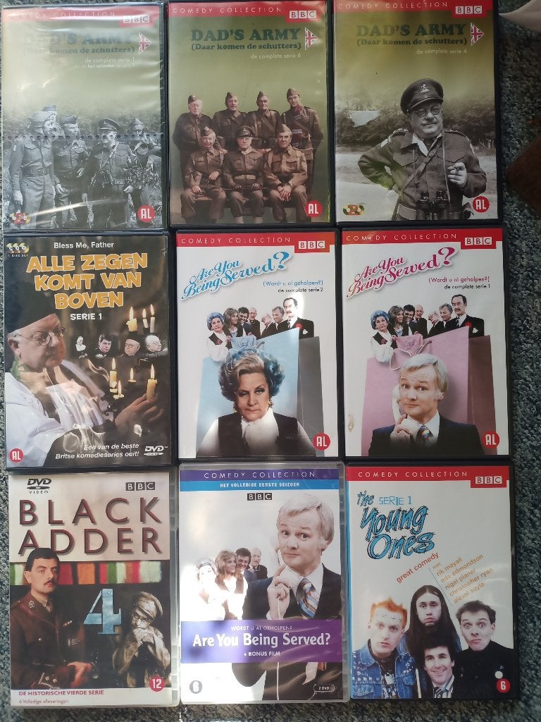 Diverse komische comedy tv series vanaf..., Alle leeftijden, Nederlands, Ophalen of Verzenden, Zo goed als nieuw