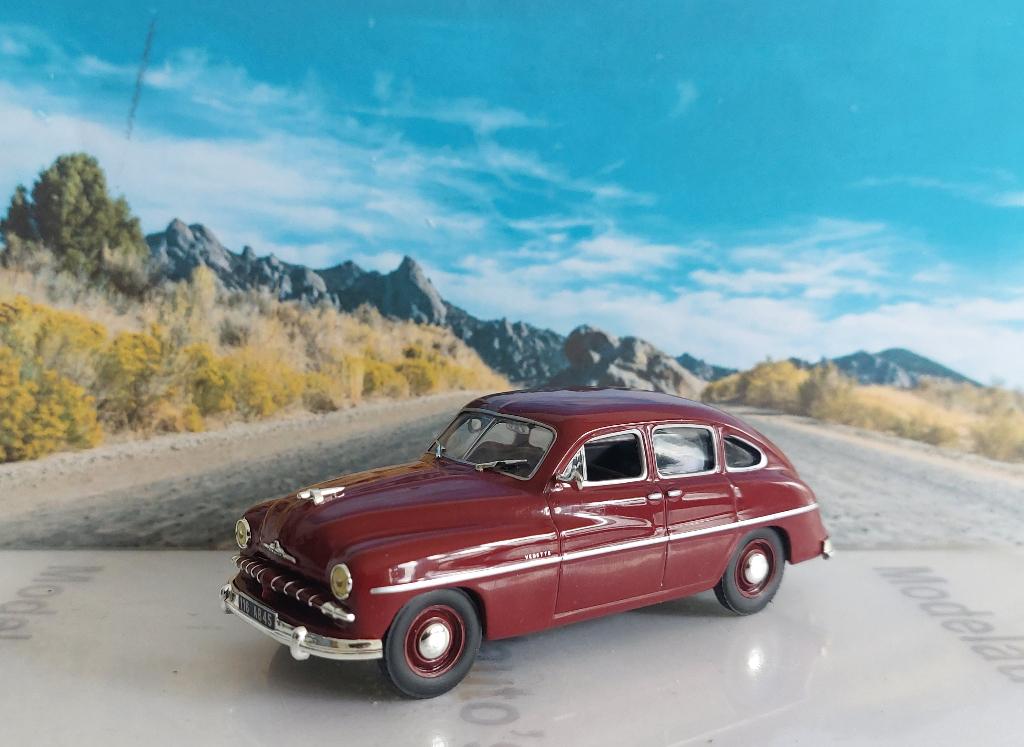 1:43 Ford Vedette; 4-door saloon 1951; Altaya/Ixo, Ophalen of Verzenden, Gebruikt, Auto, Overige merken