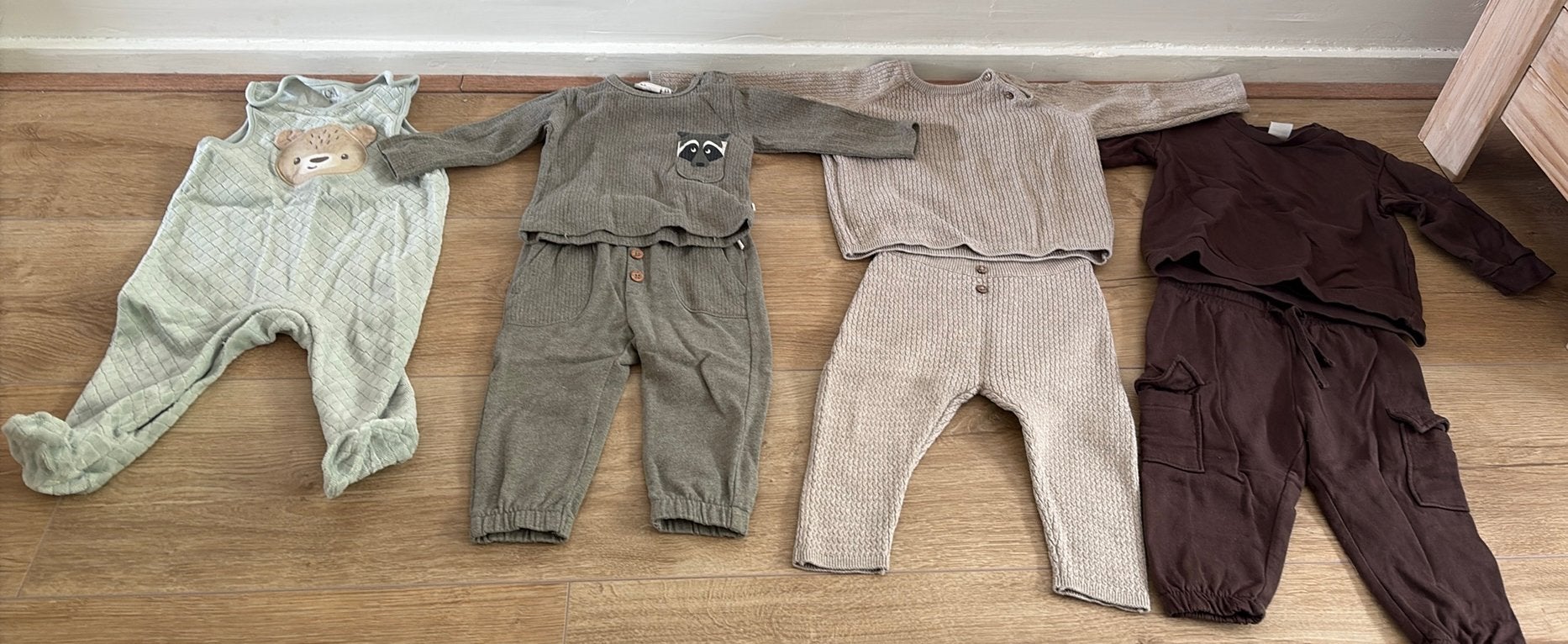 Kledingsetje maat 68 & 74, Ophalen