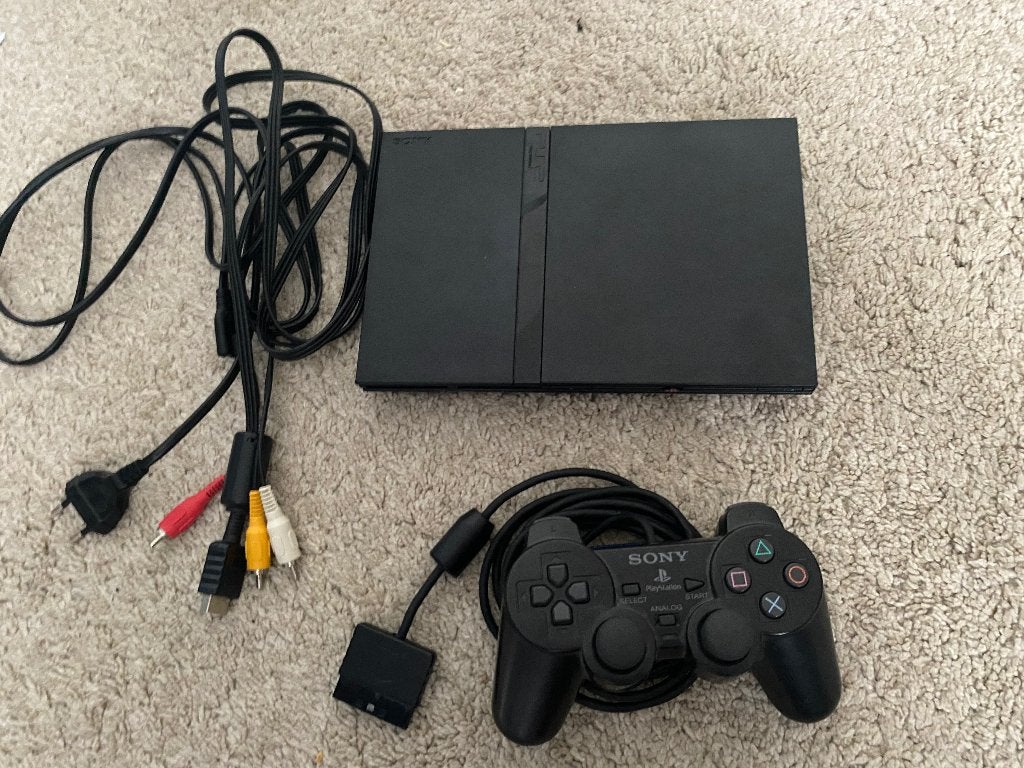 Sony PlayStation 2 Slim met controller en kabels, Spelcomputers en Games, Spelcomputers | Sony PlayStation 2, Ophalen, Gebruikt