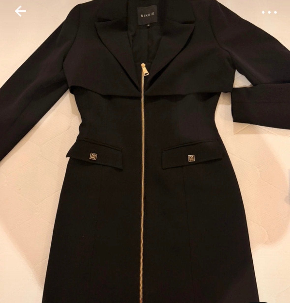 Nikkie Blazer Jurk Zwart Maat 42, Zwart, Maat 42/44 (L), Ophalen of Verzenden, Zo goed als nieuw