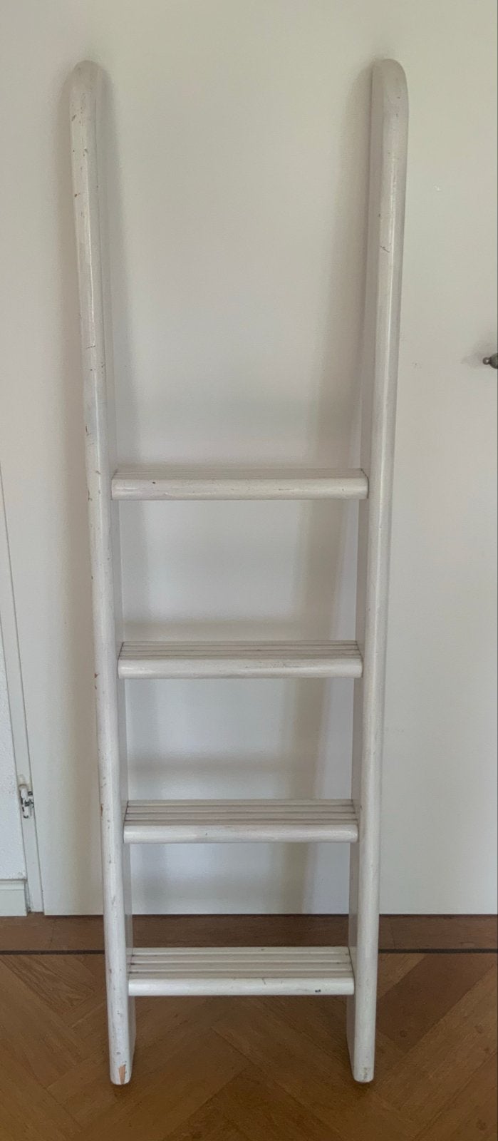 Witte massief houten ladder - 143cm x 41cm!!!, Doe-het-zelf en Verbouw, Ophalen of Verzenden, Gebruikt, Ladder, Minder dan 2 meter