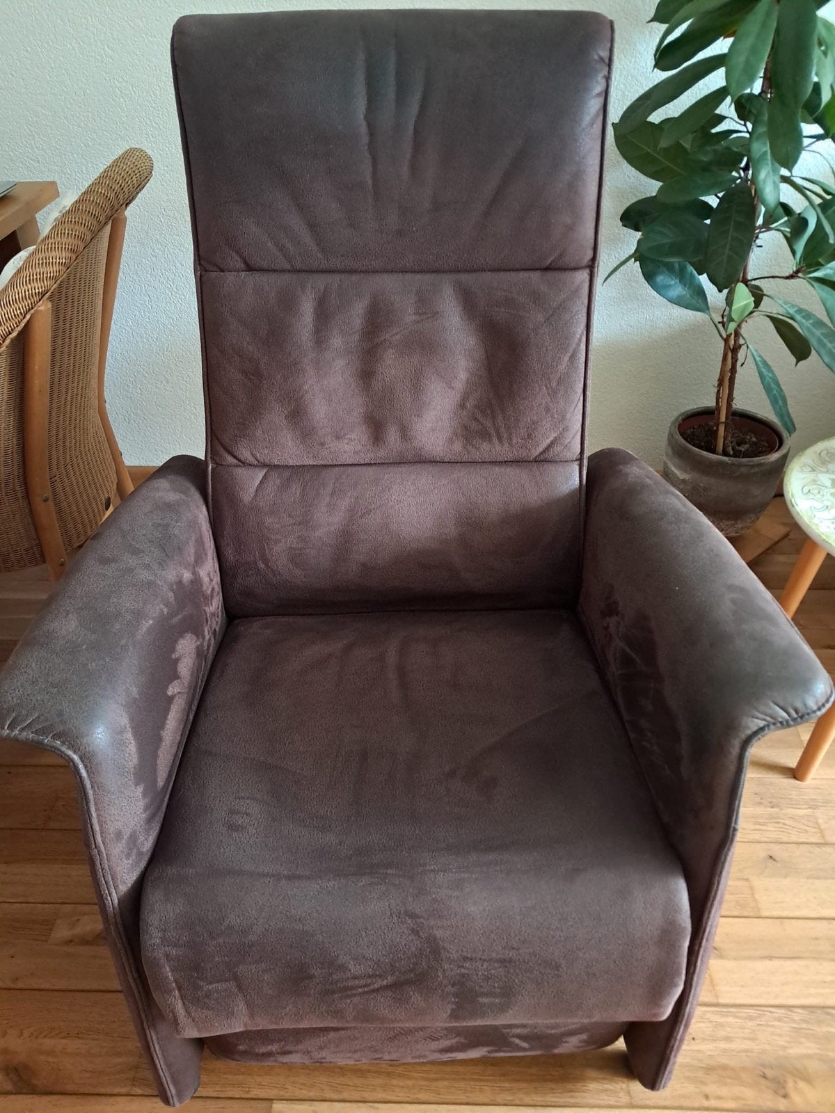 Sta-op stoel met bediening aan kabel - Kesteren, Huis en Inrichting, Fauteuils, Gebruikt, Stof, 75 tot 100 cm, Ophalen