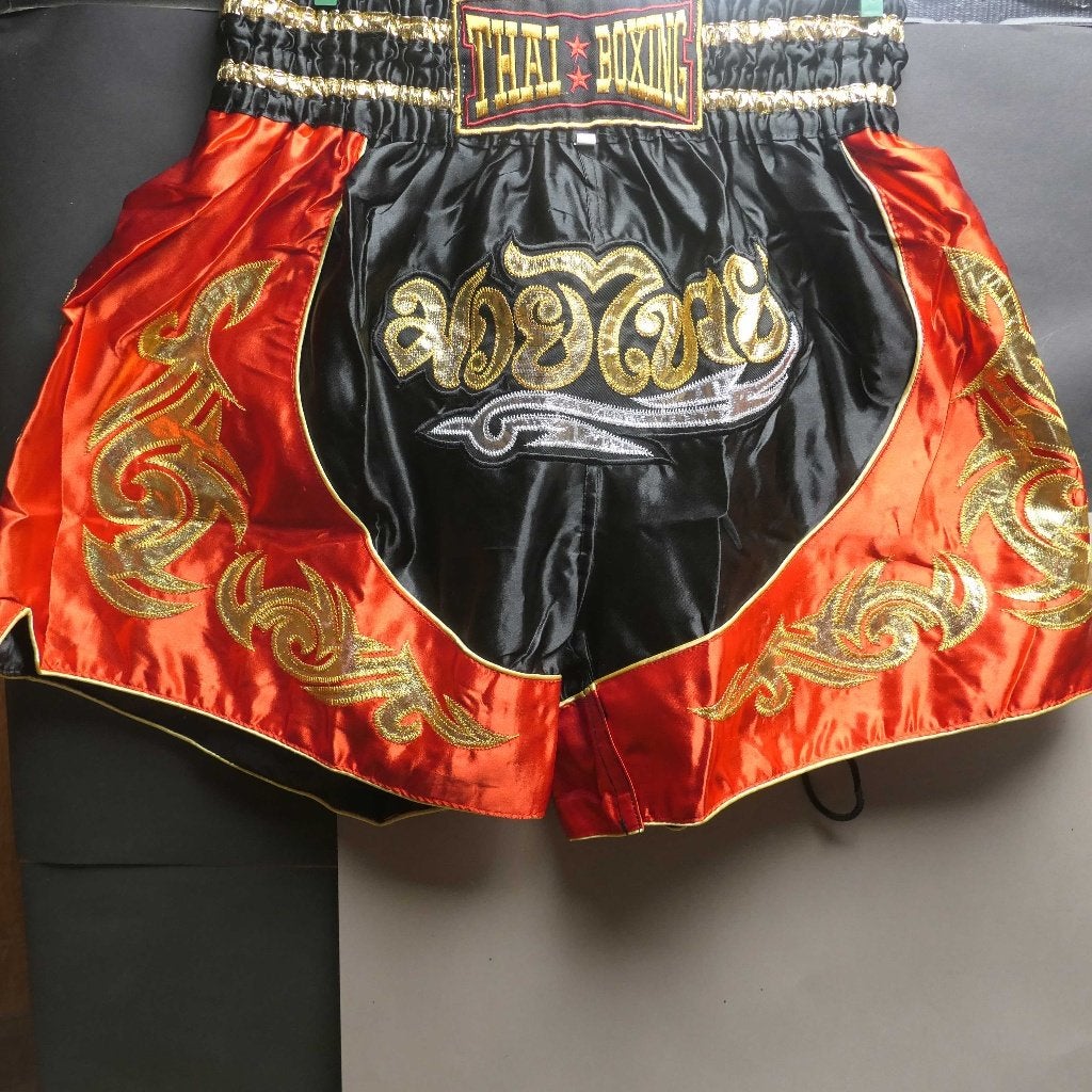 Kickboks broek Muay Thai Boxing Thailand L/XL 1x gedragen, Sport en Fitness, Maat XL, Ophalen of Verzenden, Zo goed als nieuw