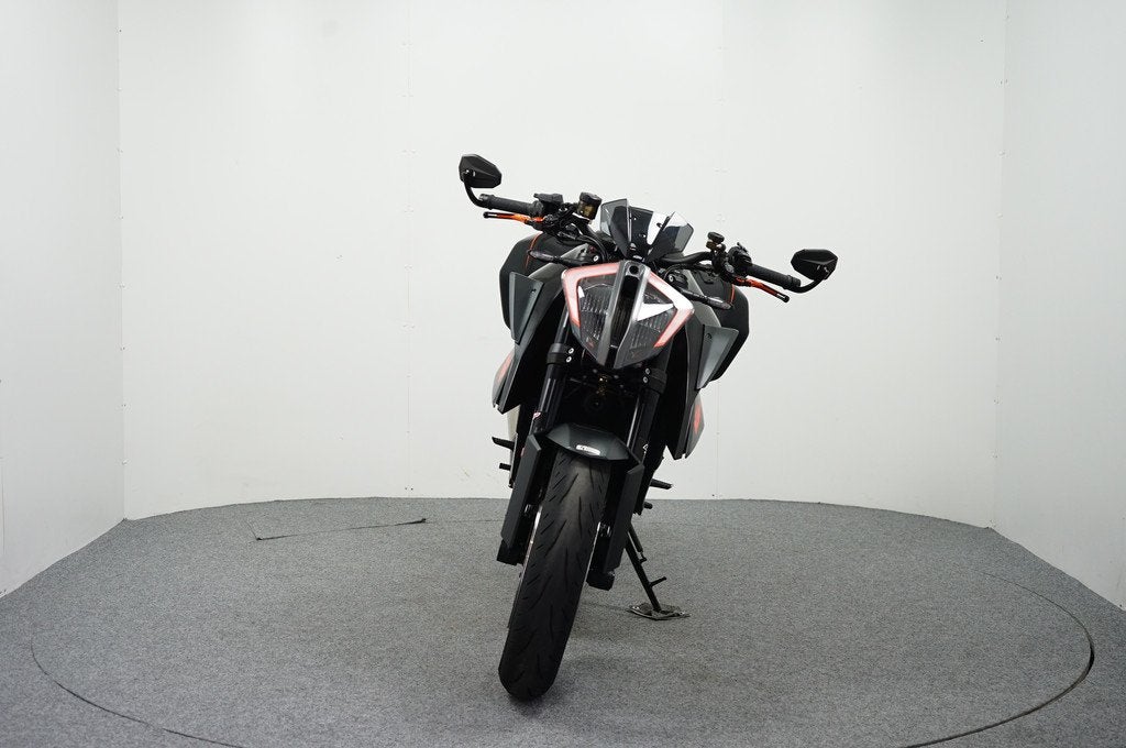 KTM 1290 SUPER DUKE R GERESERVEERD RS (bj 2021), Bedrijf, 1301 cc, Meer dan 35 kW, Naked bike
