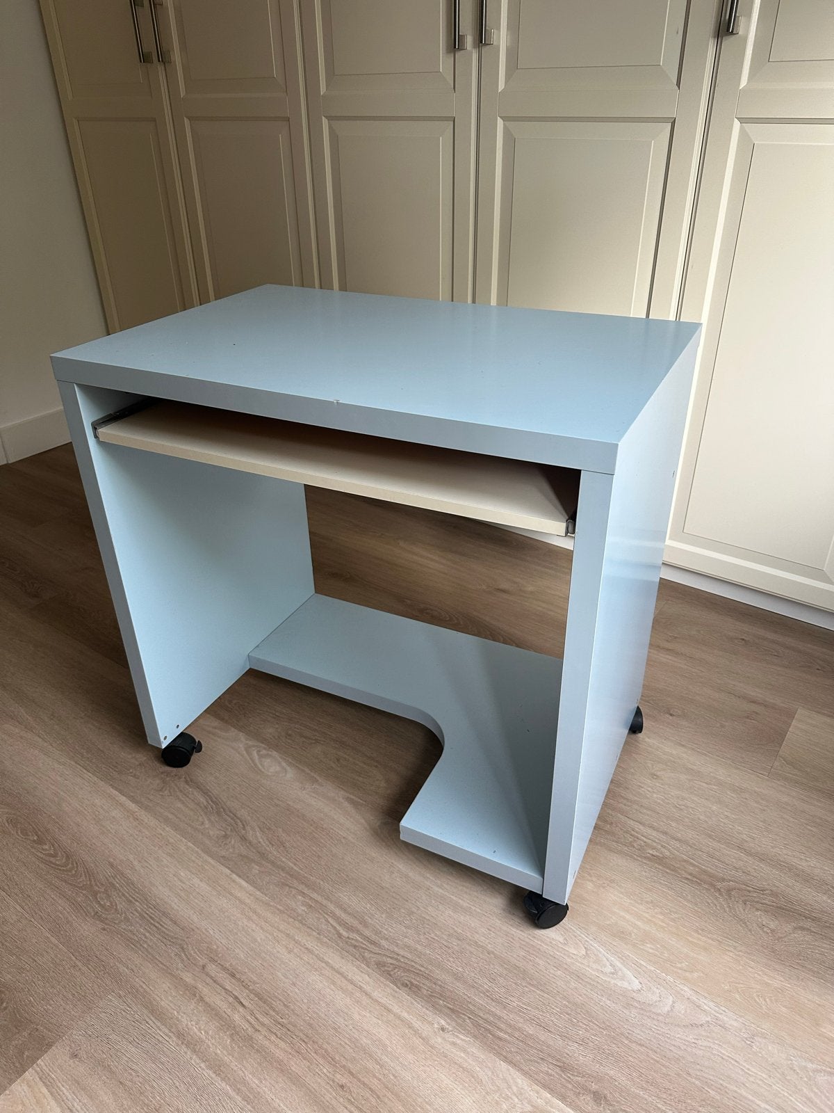 Bureau, Ophalen, Gebruikt, Hout, Met wielen