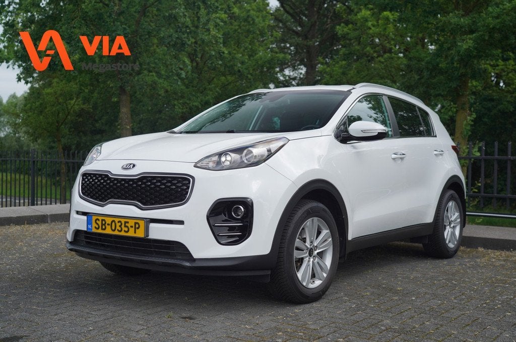 Kia Sportage 1.6 GDI DynamicLine | Camera | Navi | Trekhaak, Auto's, Voorwielaandrijving, Gebruikt, 4 cilinders, Met garantie (alle)