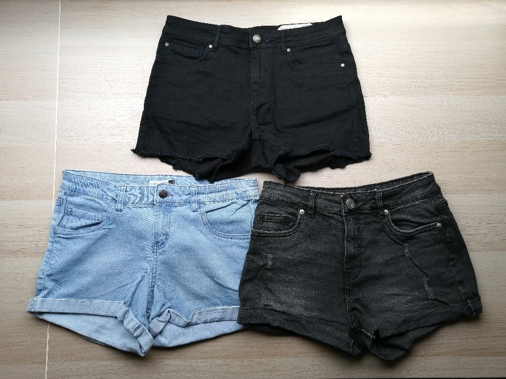 Korte Spijkerbroeken - Maat 36 / S - Set van 3, Kleding | Dames, Spijkerbroeken en Jeans, Verzenden, Zwart, Zo goed als nieuw