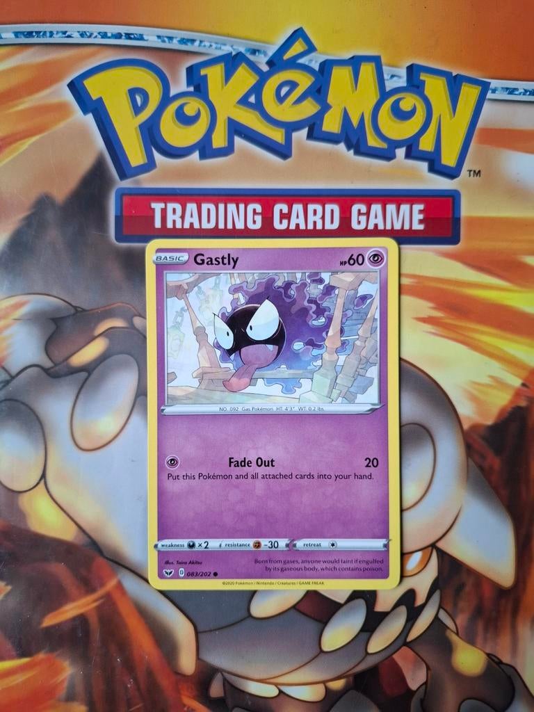Gastly 083/202 Sword&Shield base set pokemon kaart nm, Hobby en Vrije tijd, Verzamelkaartspellen | Pokémon, Ophalen of Verzenden