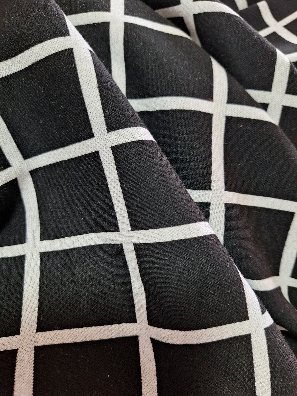 Dikke tricot zwart met witte blok, 120 cm of meer, Nieuw, Ophalen of Verzenden, Katoen