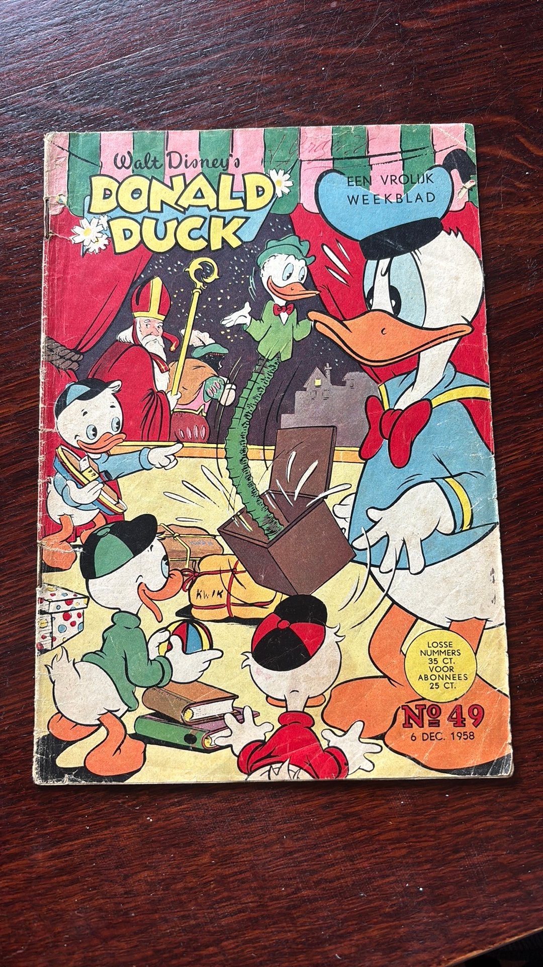 Walt disney donald duck nummer 49 / 6 december 1958, Boeken, Eén stripboek, Ophalen of Verzenden, Zo goed als nieuw