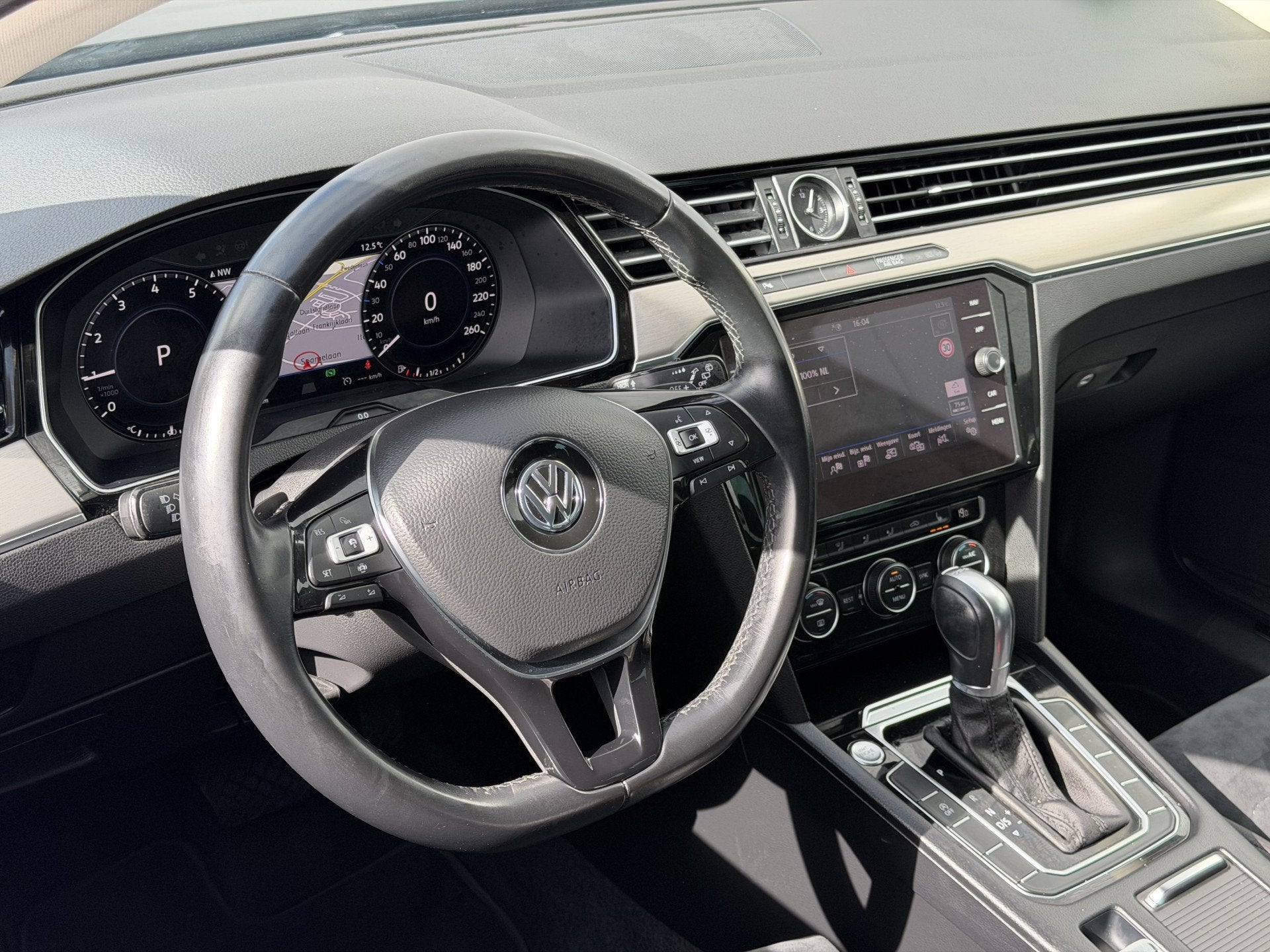 Volkswagen Passat Variant 1.5 TSI Highline Business R | RIJK, Auto's, 730 kg, 4 cilinders, 150 pk, 1365 kg
