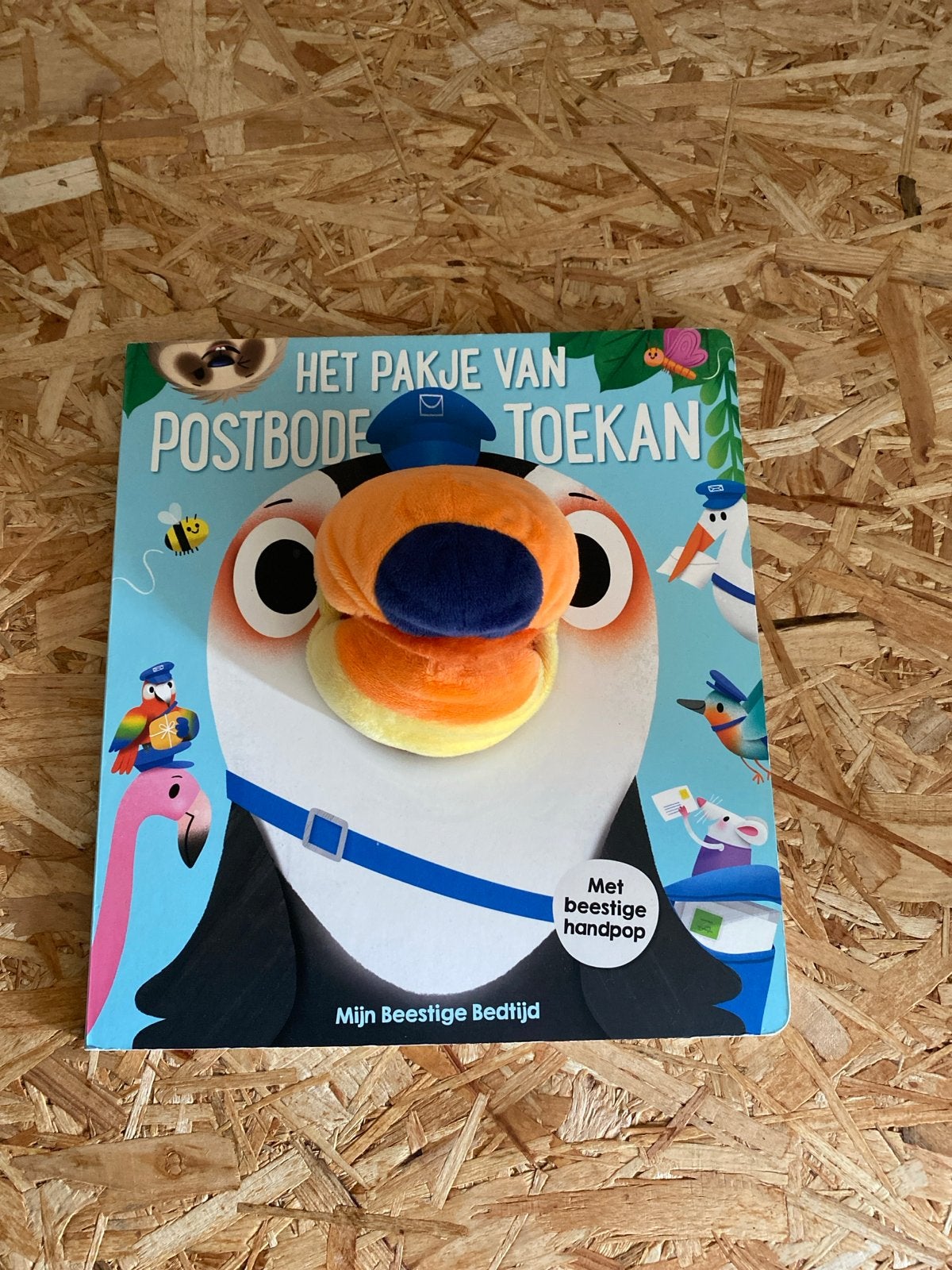 Het Pakje van Postbode Toekan - Interactief Handpop Boek, Boeken, Kinderboeken | Baby's en Peuters, Ophalen, Zo goed als nieuw