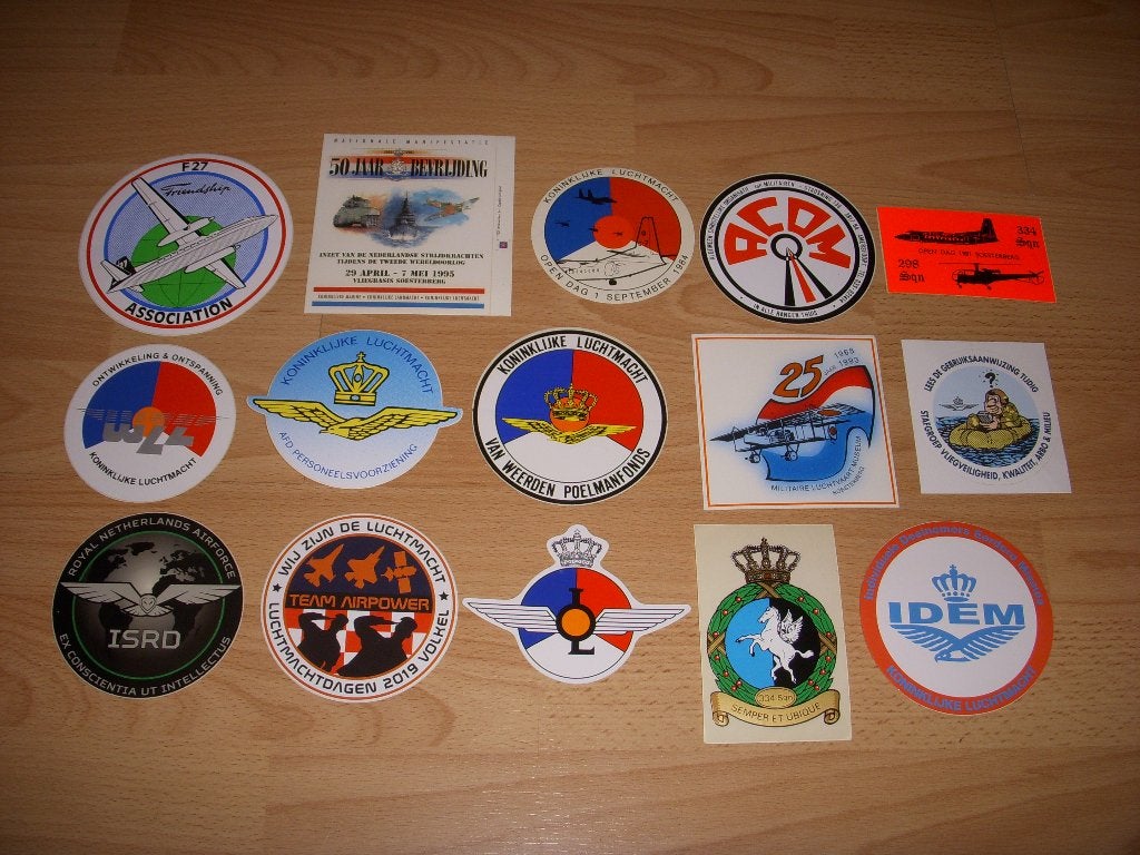 15 BIJZONDERE stickers van de Koninklijke Luchtmacht, Ophalen of Verzenden, Luchtmacht, Nederland, Embleem of Badge