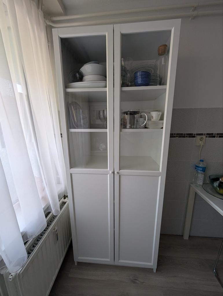 Vitrine kast ikea, Zo goed als nieuw, 150 tot 200 cm, 25 tot 50 cm, 50 tot 100 cm