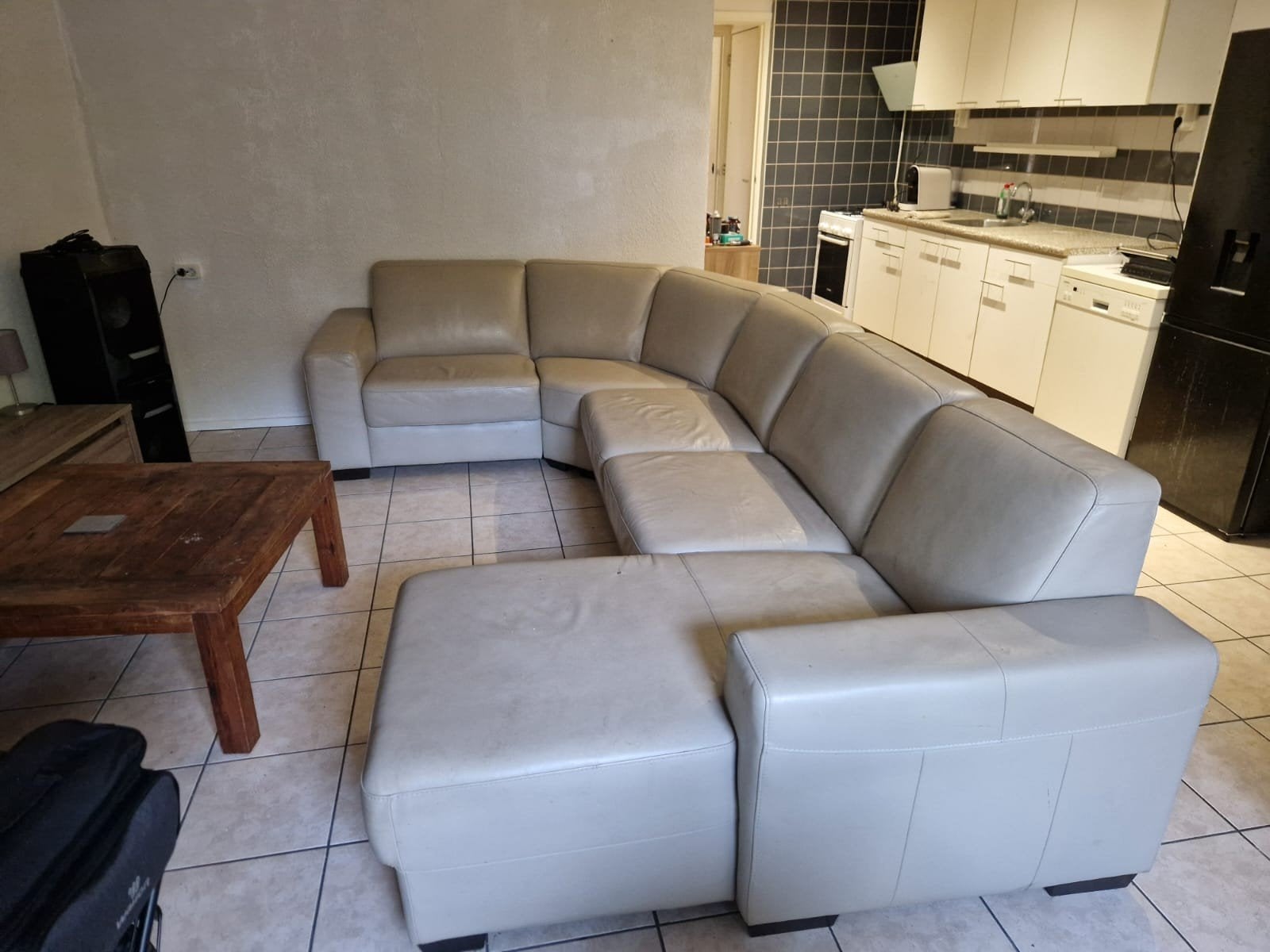 Hoekbank leer creme, Ophalen, Gebruikt