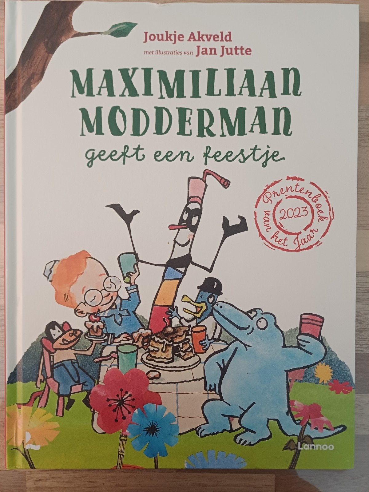 Joukje Akveld - Maximiliaan Modderman geeft een feestje, Boeken, Prentenboeken en Plaatjesalbums, Zo goed als nieuw, Ophalen of Verzenden