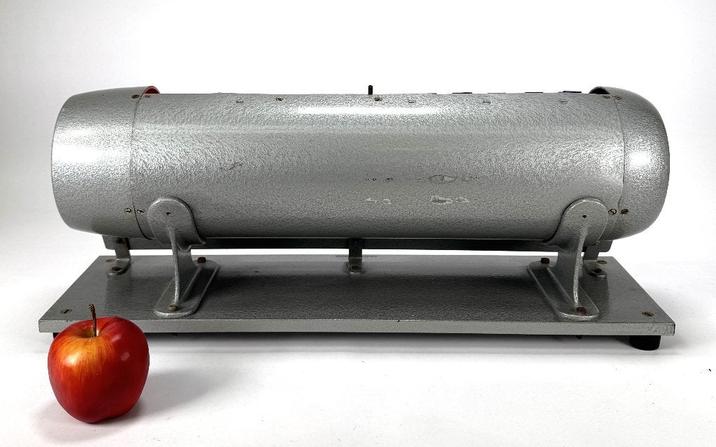 630. Metalen demonstratiemodel, Luctor Baarn – turbinemotor, Ophalen