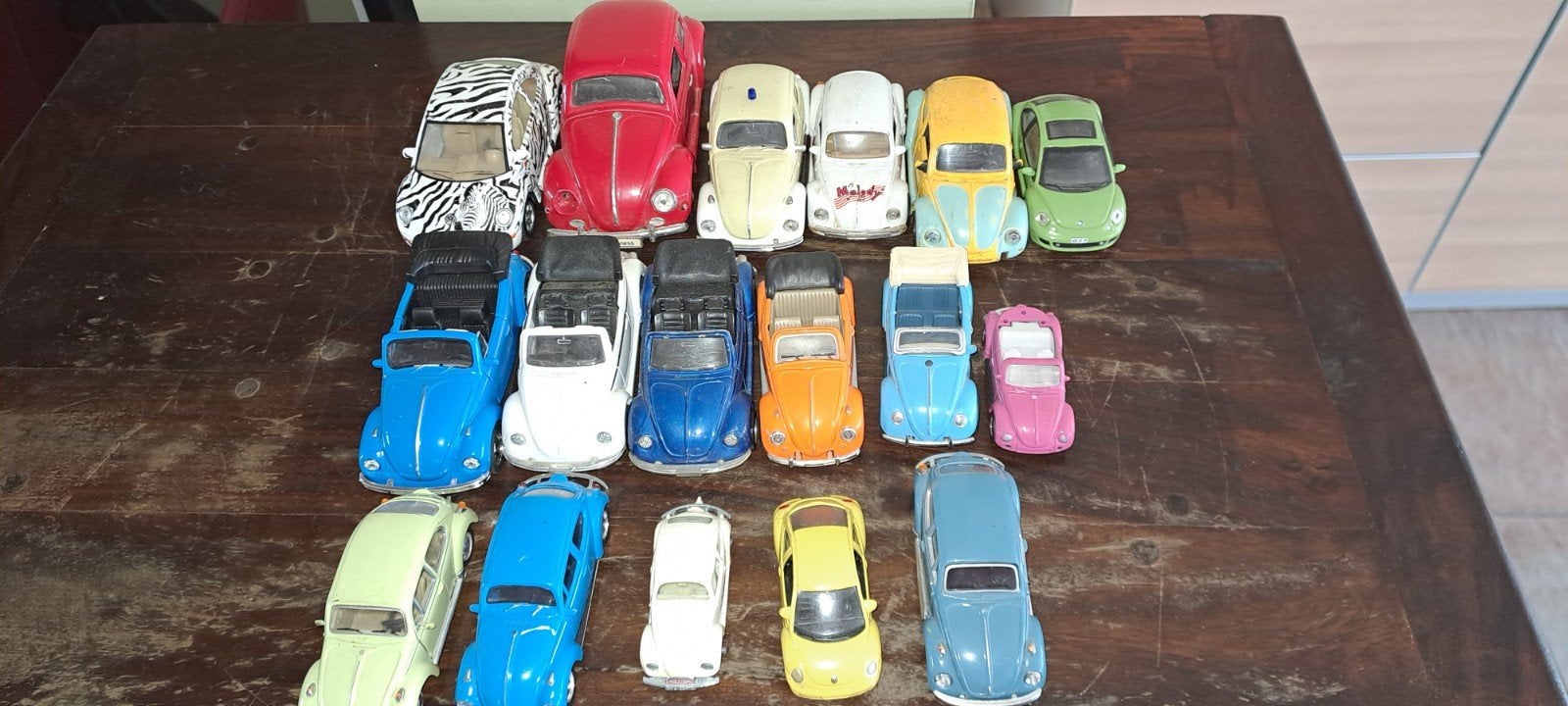 Diverse VW Kever autootjes - 17 stuks, Ophalen of Verzenden, Gebruikt