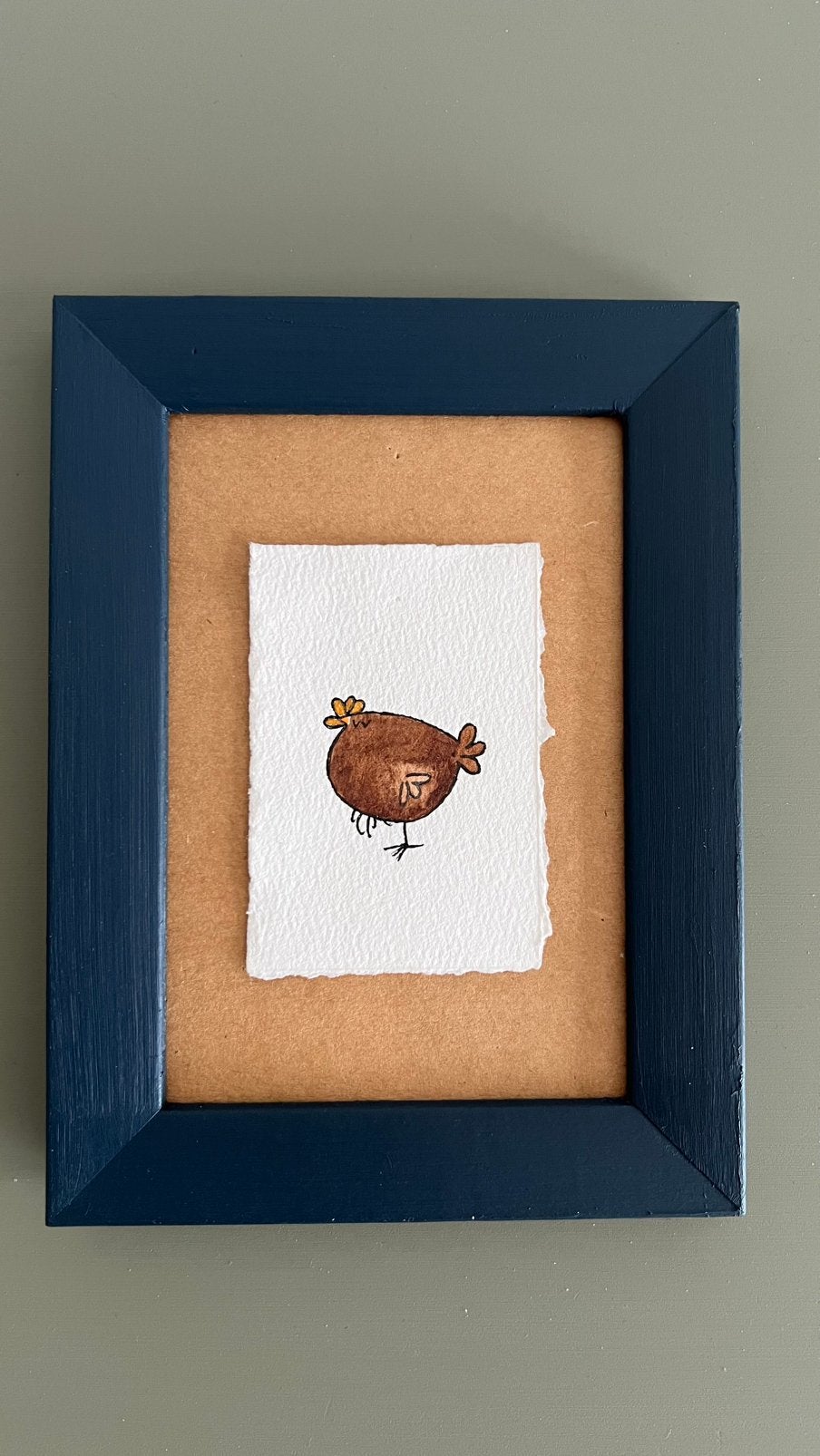 Handgeschilderde kip in blauwe lijst | Aquarel, Antiek en Kunst, Aquarel, Gelimiteerde oplage, Papier/karton, Ophalen of Verzenden
