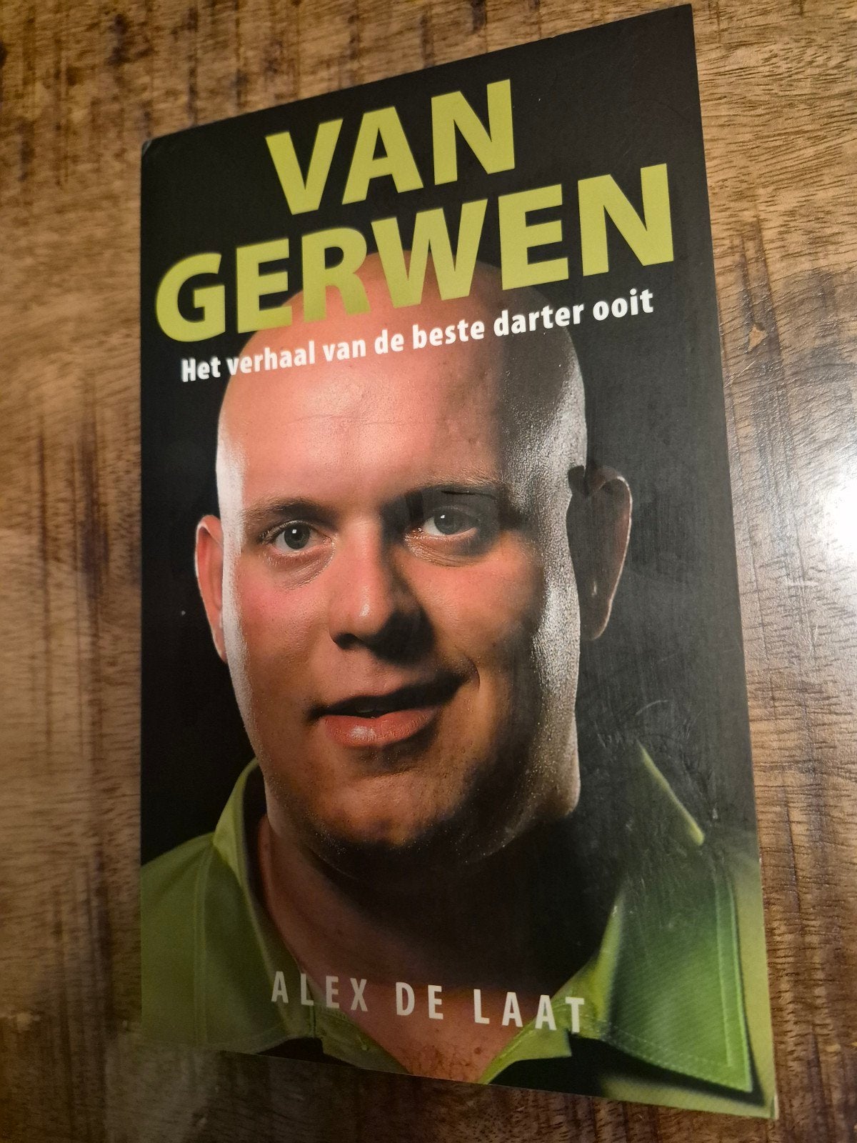 Michael van Gerwen - Het verhaal van de beste darter ooit, Ophalen, Zo goed als nieuw, Alex de Laat, Sport