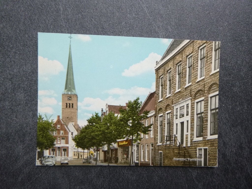 Franeker, Voorstraat/kerk/auto, Verzenden, 1980 tot heden, Ongelopen, Friesland