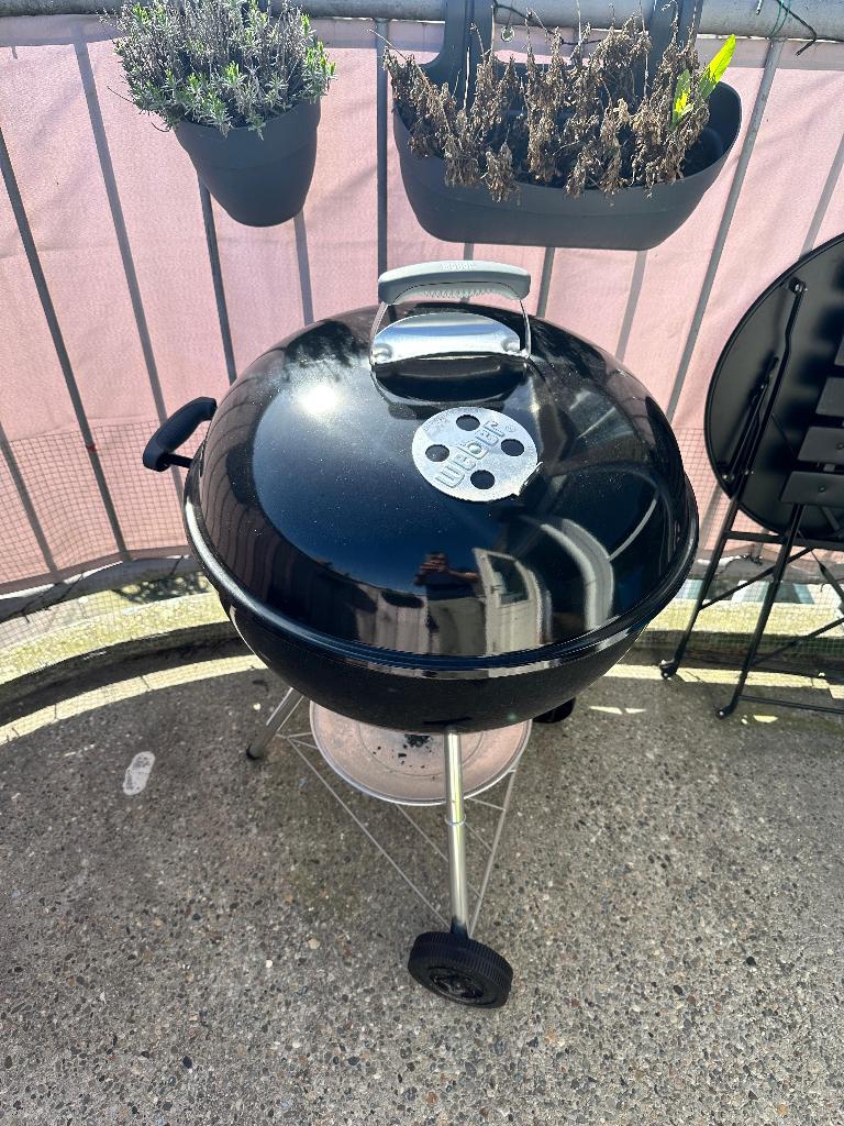 Weber BBQ, Ophalen, Zo goed als nieuw, Weber