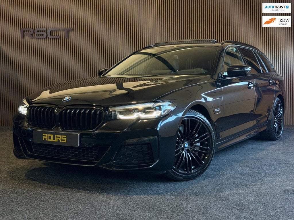 BMW 5-serie Touring 530e xDrive Business Edition Plus| Cruis, 1998 cc, 1935 kg, Gebruikt, Euro 6
