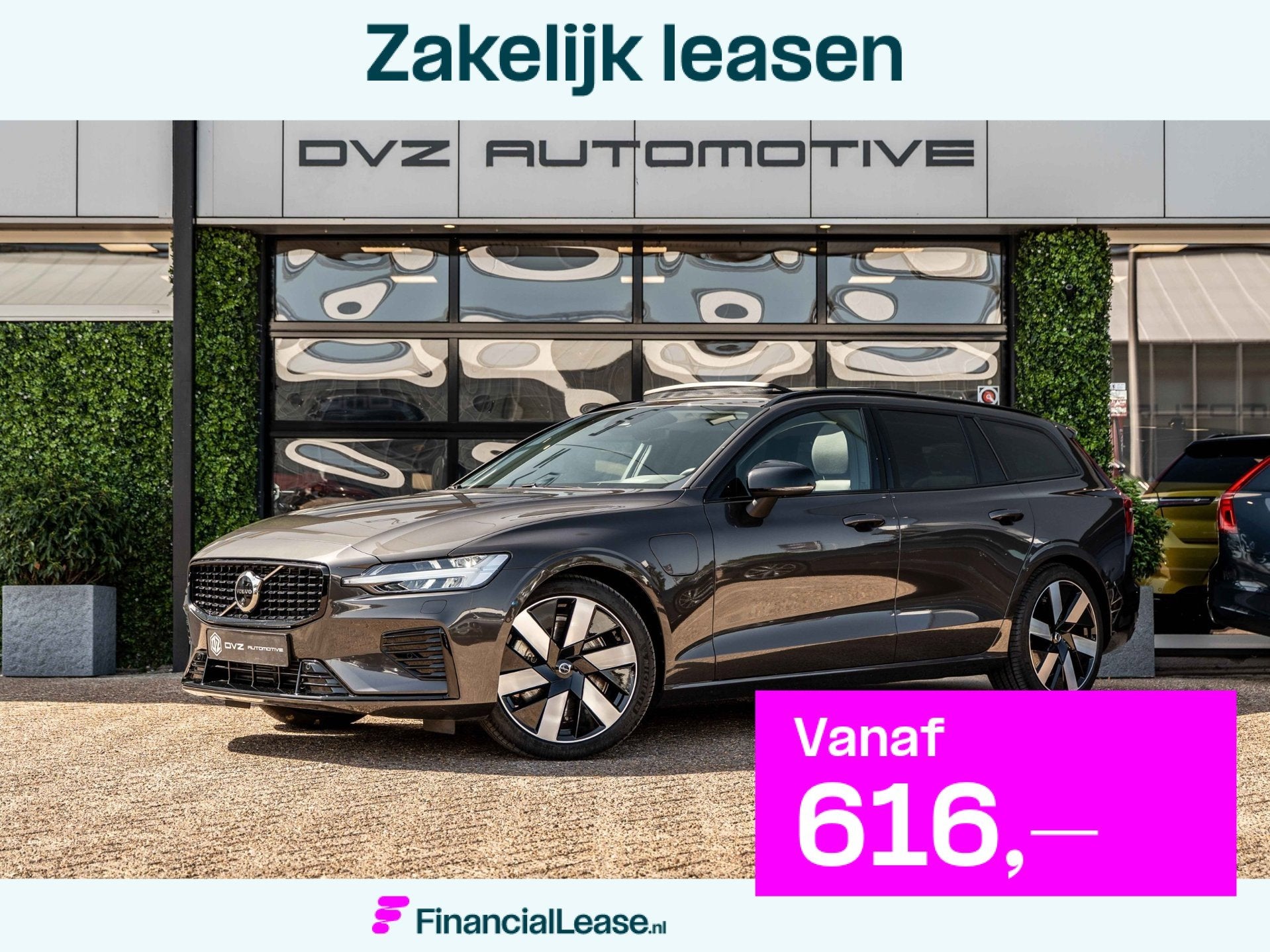 Volvo V60 2.0 T6 PHEV 350PK AWD Plus Dark |100% | Pano | Sur, Automaat, Dealer onderhouden, Zwart, 4 cilinders