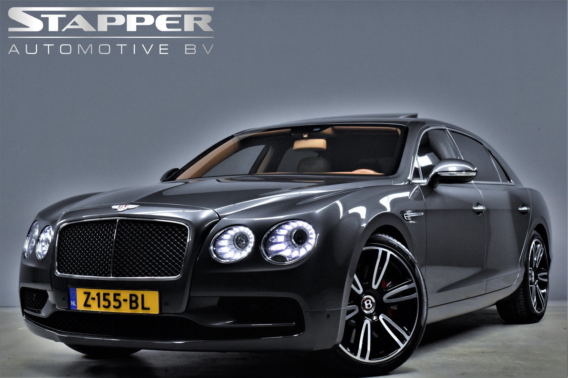 Bentley Flying Spur 4.0 V8 S 528pk Mulliner Dealer-OH Pano/N, Auto's, Bentley, Automaat, Dealer onderhouden, Gebruikt, 4 stoelen