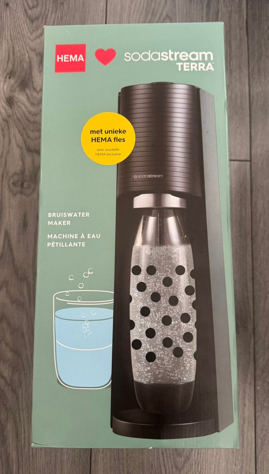 SodaStream Terra HEMA-editie  + extra CO₂-cilinder, Witgoed en Apparatuur, Bruiswatermachines, Ophalen, Zo goed als nieuw