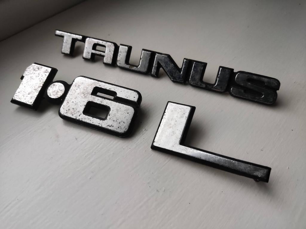Ford Taunus 1.6 L embleem logo, Auto diversen, Tuning en Styling, Ophalen of Verzenden