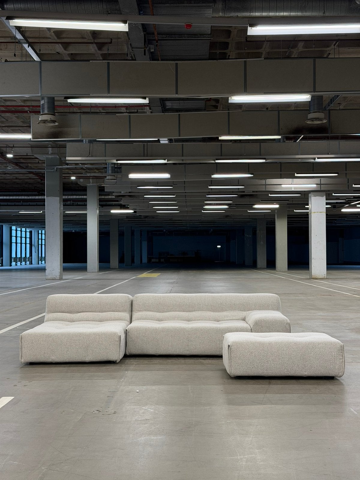B&B Italia Tufty Too Bank | Shitake | Nieuwstaat + Garantie, Huis en Inrichting, Banken | Bankstellen, 250 tot 300 cm, Hoekbank