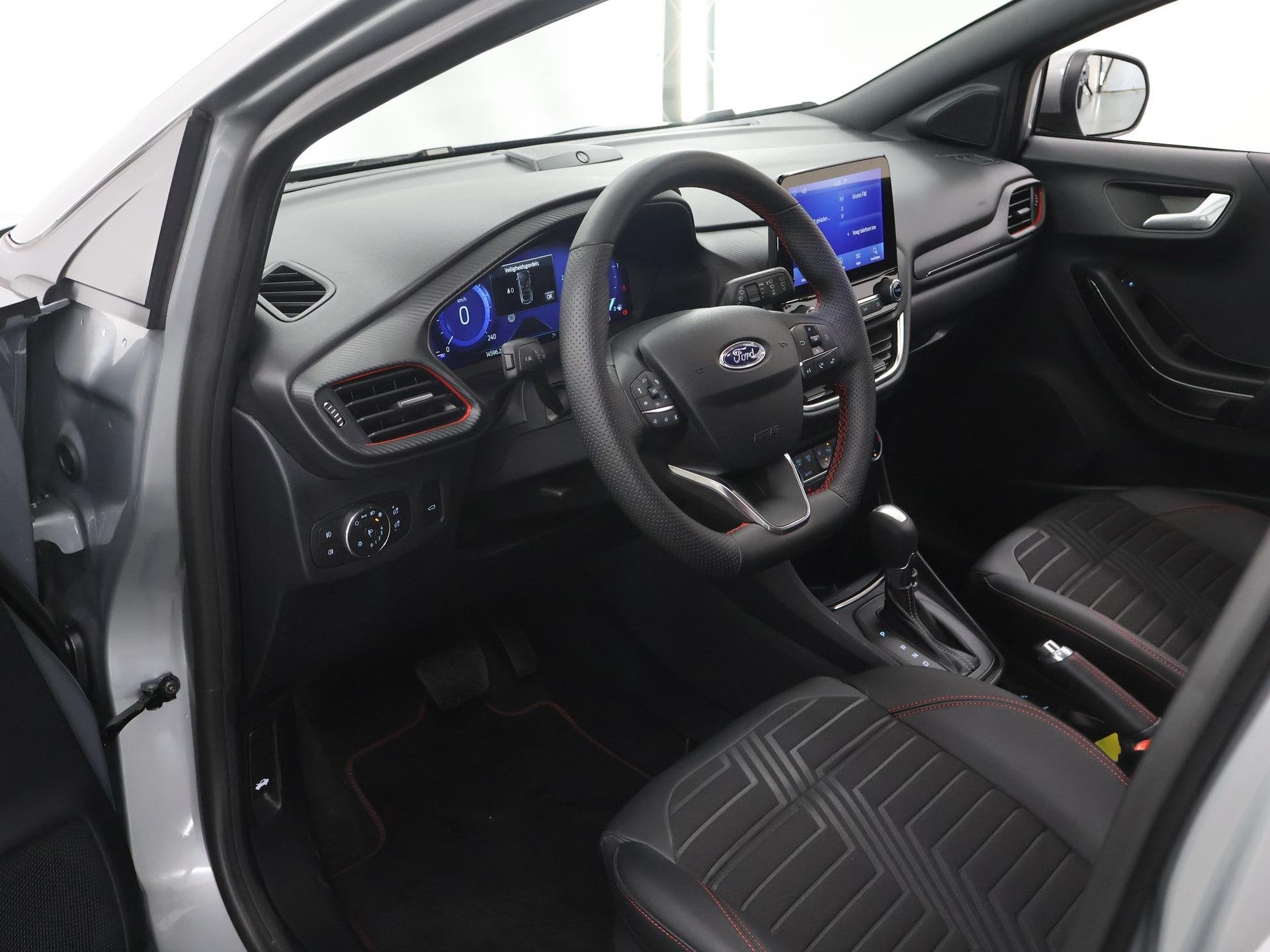 Foto 7 van Ford Puma 1.0 EcoBoost Hybrid ST-Line X | Winterpakket | Cru