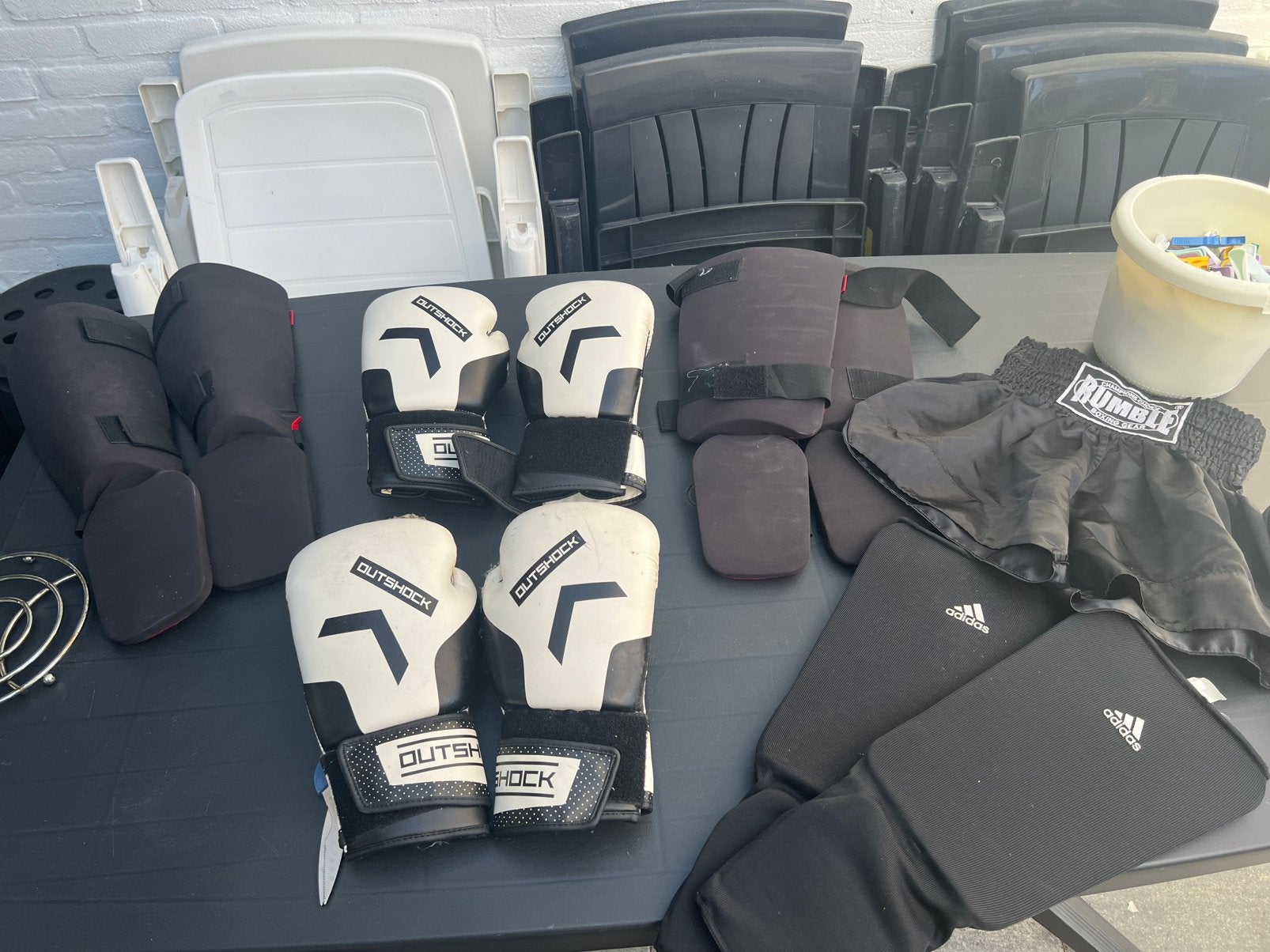 Kickbox spullen, Sport en Fitness, Boksen, Ophalen, Gebruikt, Bokshandschoenen