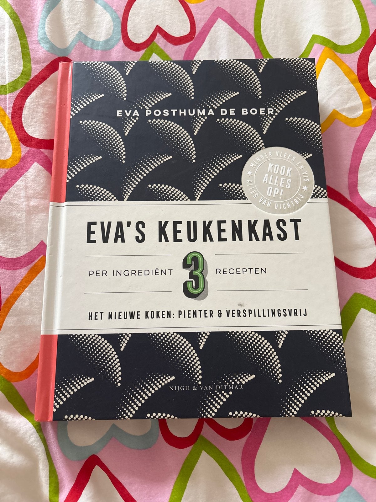 Eva's Keukenkast - Nieuw Kookboek Hardcover, Ophalen of Verzenden, Nieuw