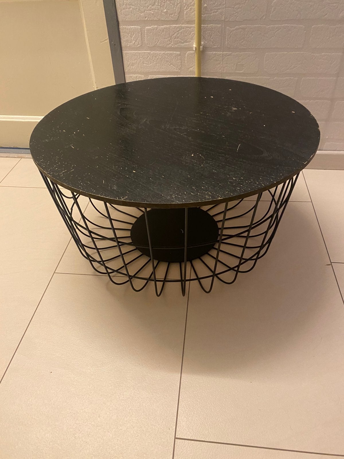 Salontafel/bijzettafel, Minder dan 55 cm, Rond, Zo goed als nieuw, Ophalen