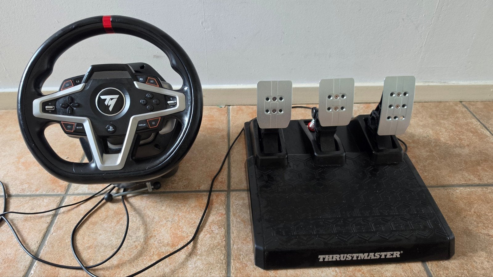 Thrustmaster T248 met T3PM pedalen PC/PlayStation, Spelcomputers en Games, Ophalen of Verzenden, Zo goed als nieuw, Stuur of Pedalen