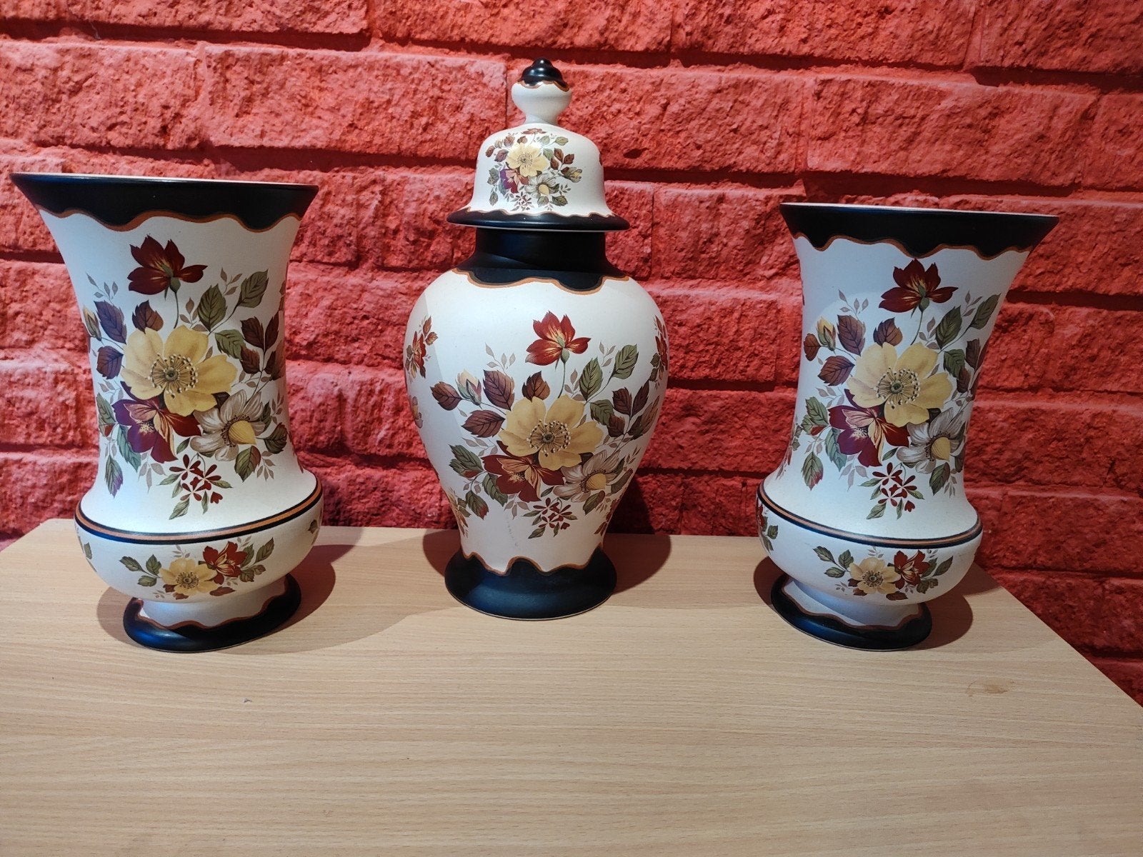 Modica Keramiek Kaststel Gouda. izgs, Ophalen