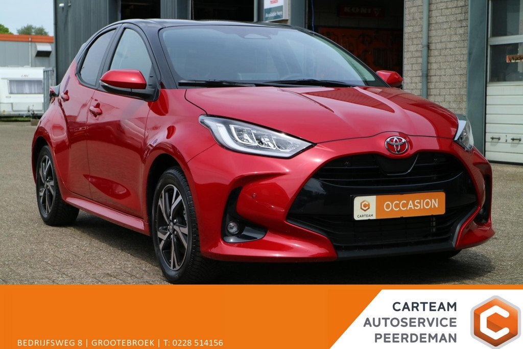 Toyota Yaris 1.5 Hybrid 115 Dynamic | Camera | Als nieuw! |, Gebruikt, 1490 cc, Bedrijf, Hybride Elektrisch/Benzine
