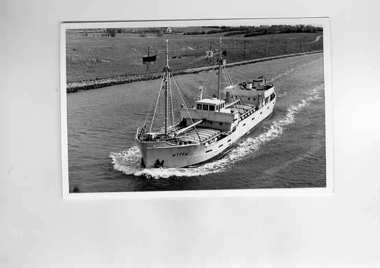 scheepvaart-foto-myfem., Ophalen of Verzenden, Zo goed als nieuw, Motorboot, Boek of Tijdschrift
