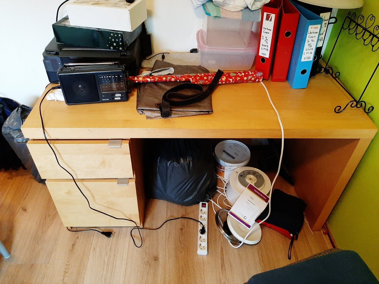 IKEA Bureau met ladeblok - 140x65x73 cm, Ophalen, Met lades, Gebruikt, Hout