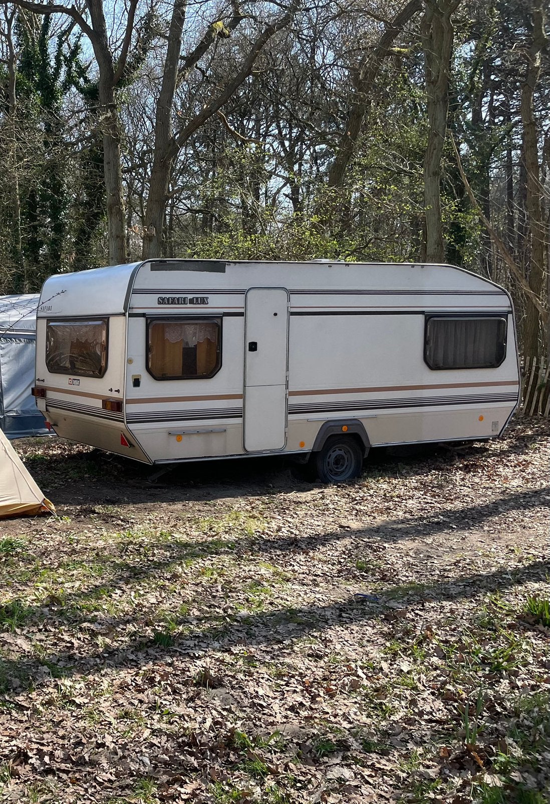 Gratis caravan, Particulier