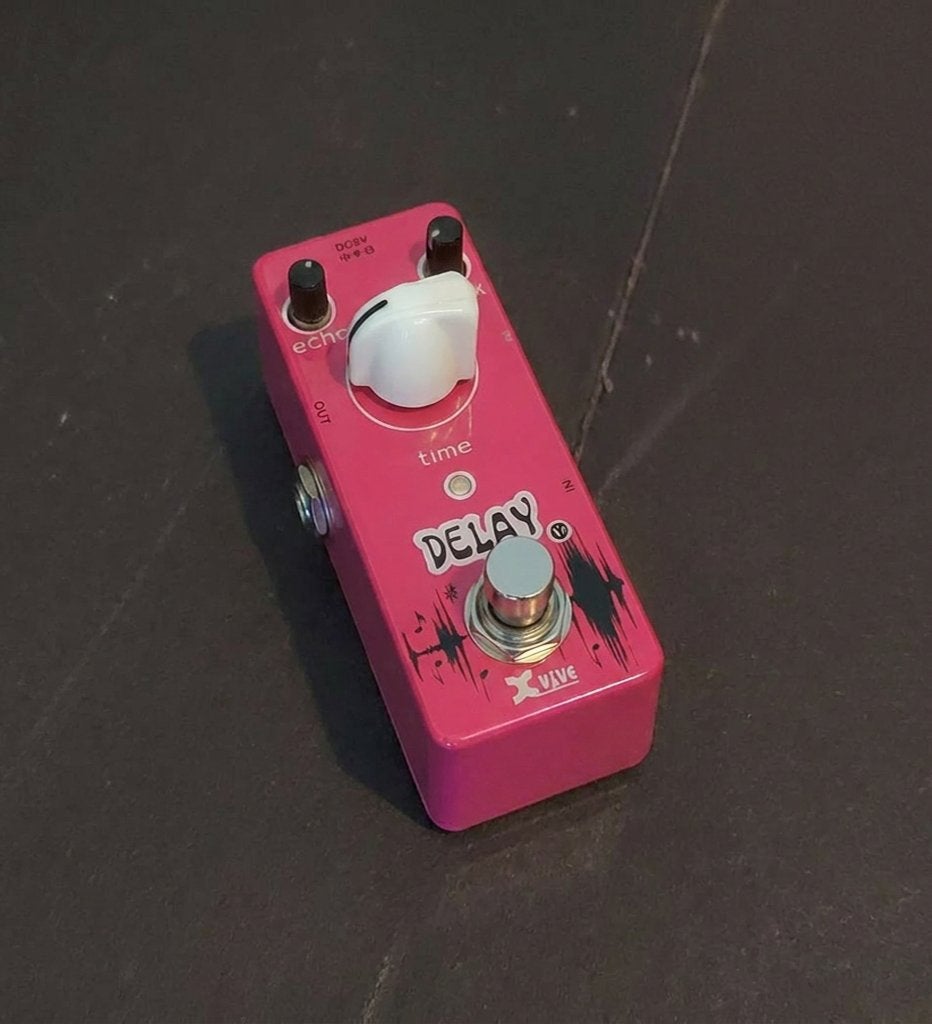 Xvive V5 Delay – Compact Analoog Gitaarpedaal (Met Velcro), Ophalen of Verzenden, Zo goed als nieuw, Delay of Echo