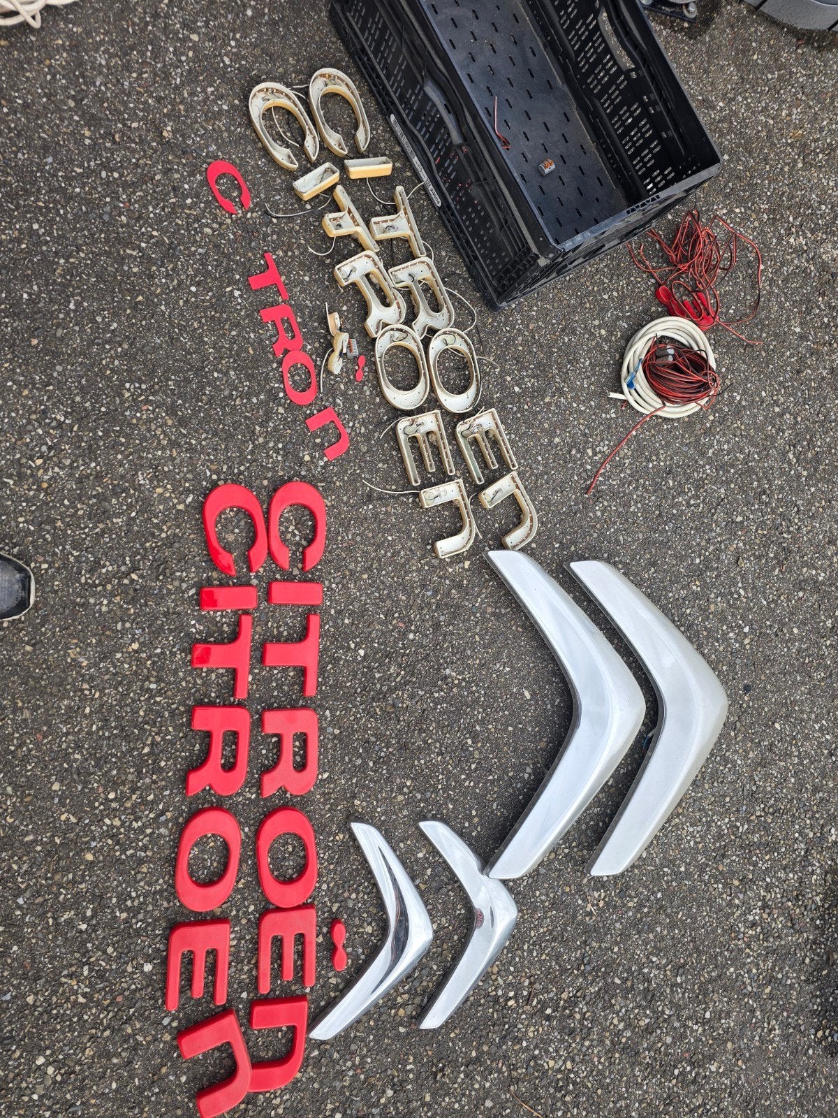 Citroën reklame letters dealer, Ophalen