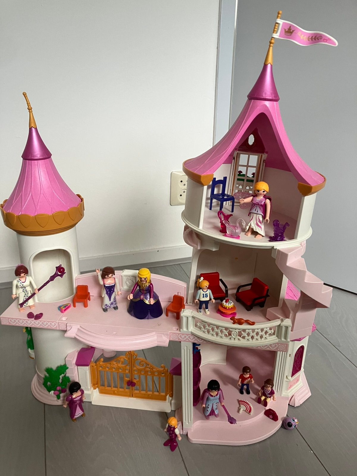 Heel mooi playmobil kasteel met veel accessoires, Ophalen of Verzenden, Zo goed als nieuw, Complete set, Kasteel/Fort
