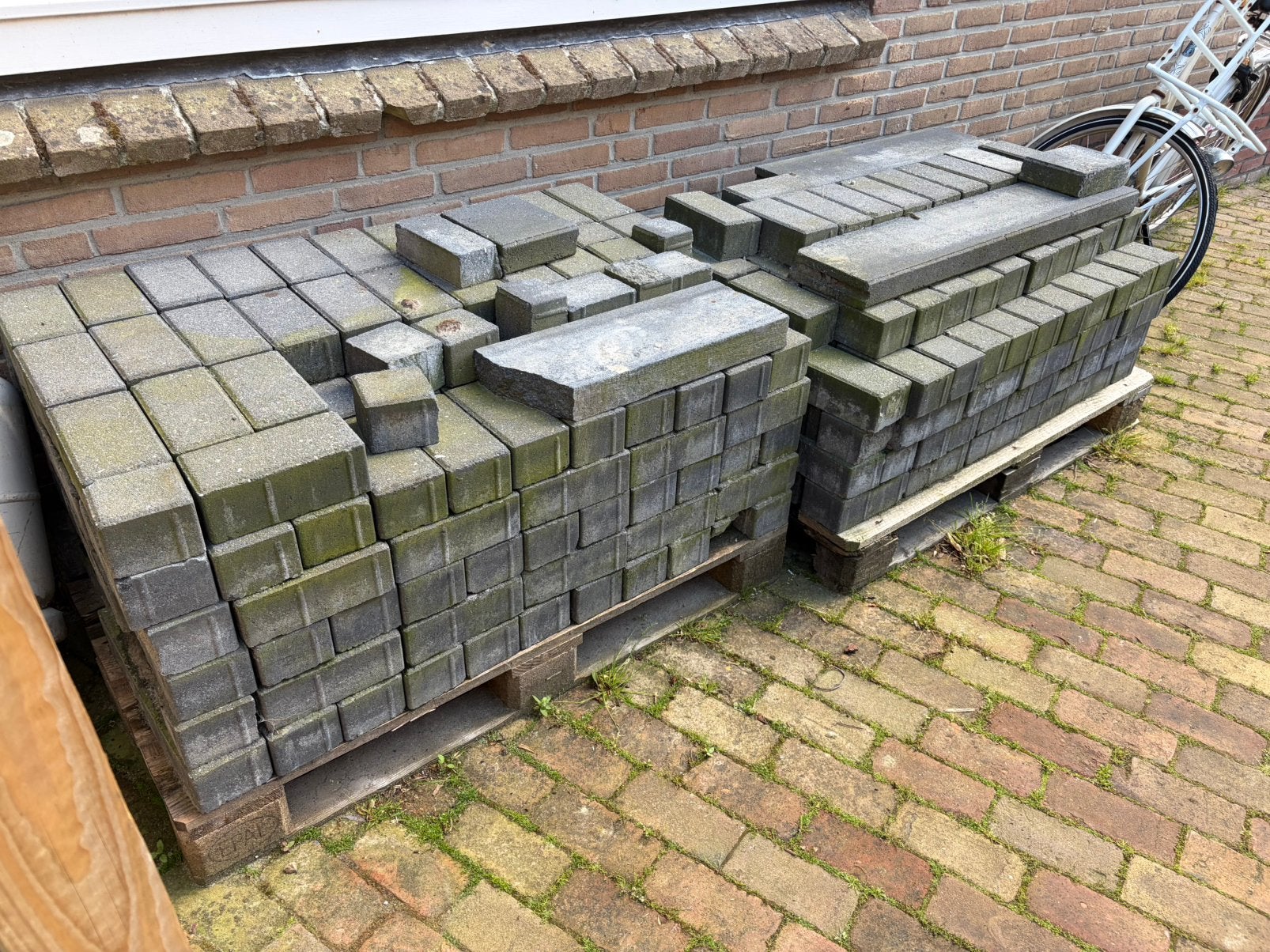 Gratis klinkers, Tuin en Terras, Tegels en Klinkers, Ophalen, Gebruikt, Beton, Klinkers