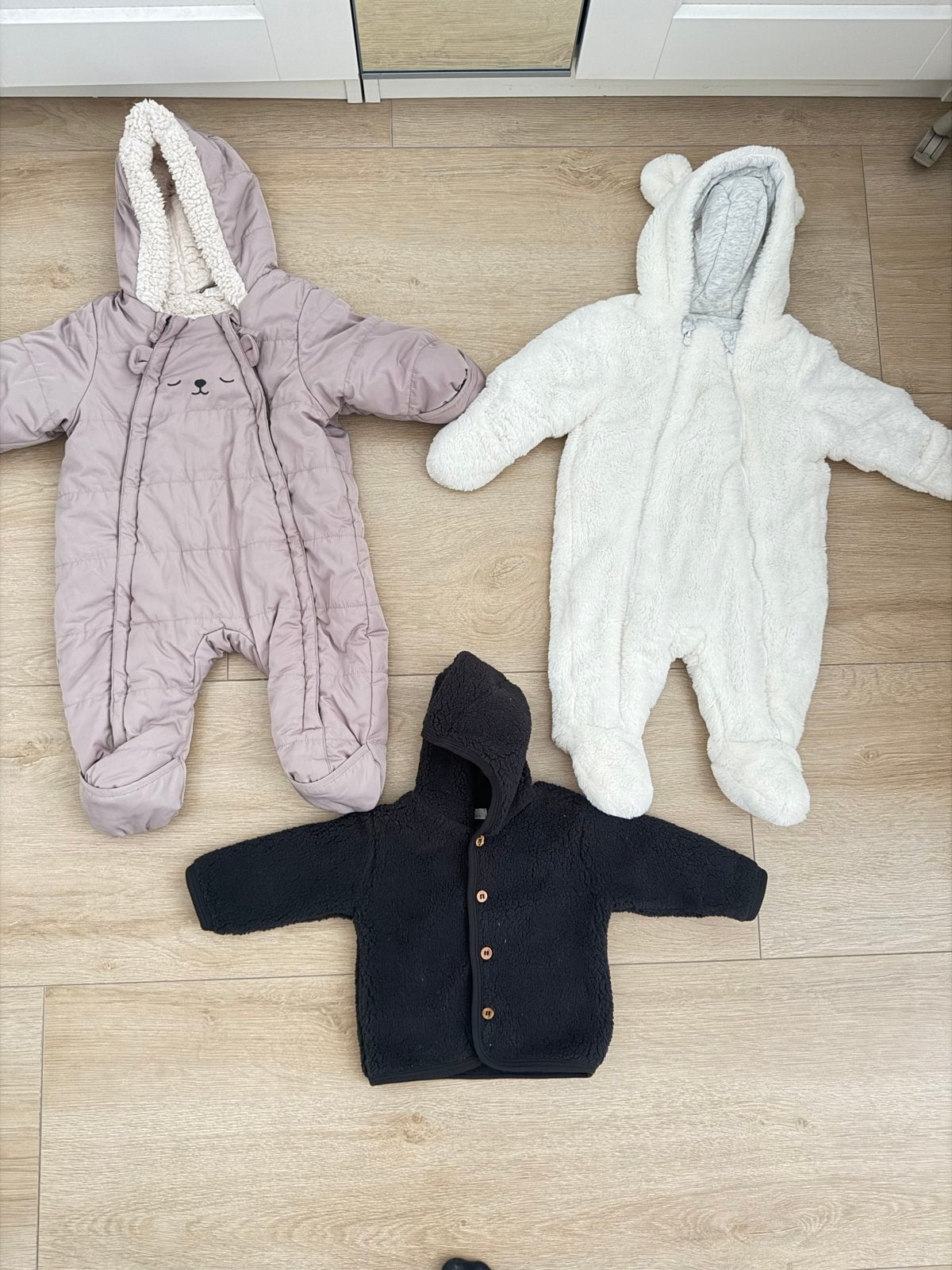 Baby winterpakjes en vestje maat 68, Kinderen en Baby's, Ophalen of Verzenden, Gebruikt, Jongetje of Meisje, Setje