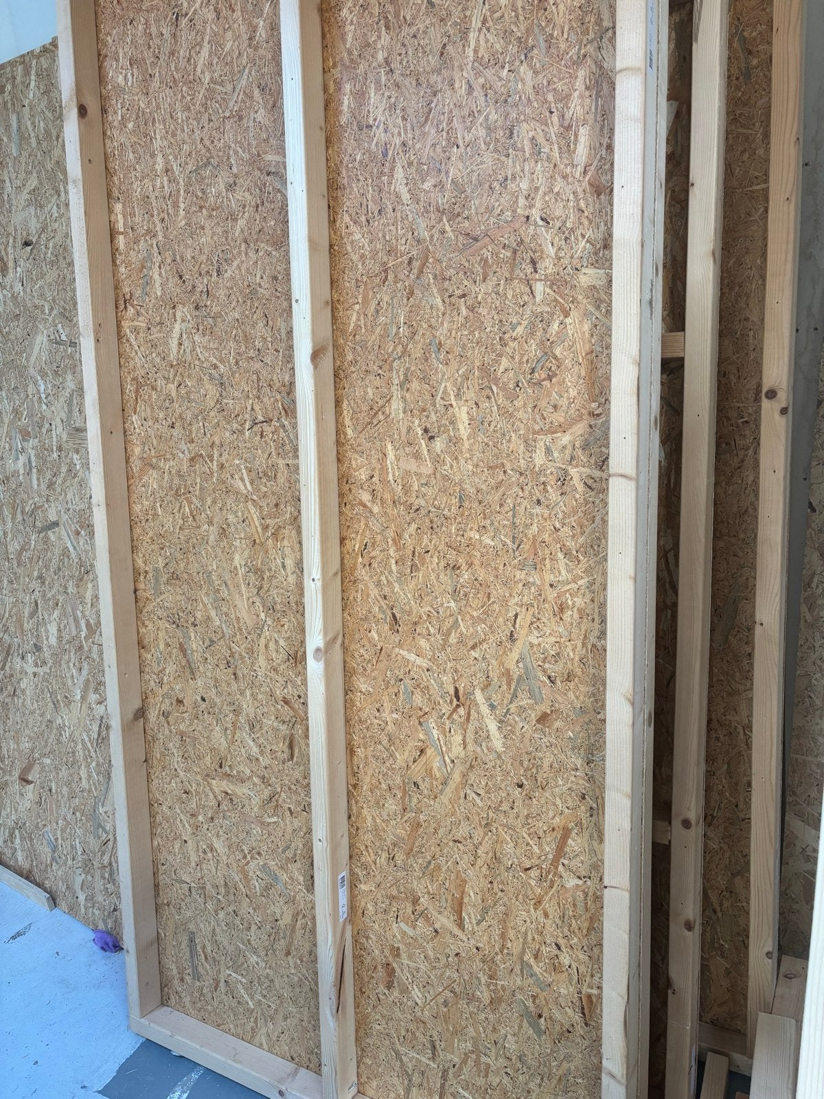 4 OSB panelen met frame en resthout - Gratis af te halen, Ophalen, Gebruikt, Overige typen, 200 tot 250 cm